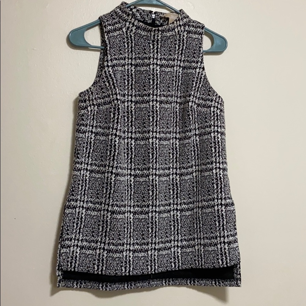 MICHAEL KORS BLACK WHITE PLAD TOP